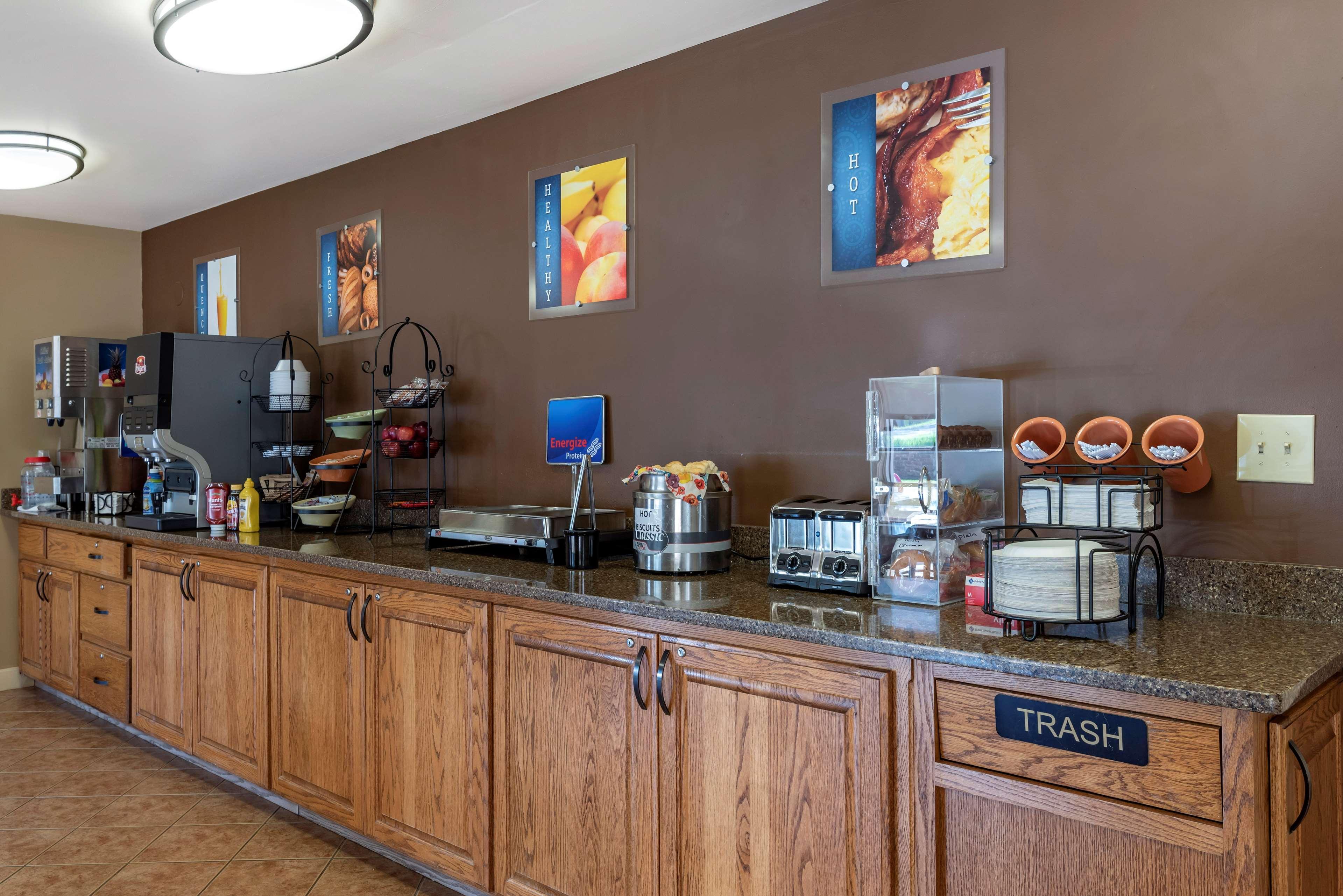 Best Western Sherwood Inn Clarksville Dış mekan fotoğraf