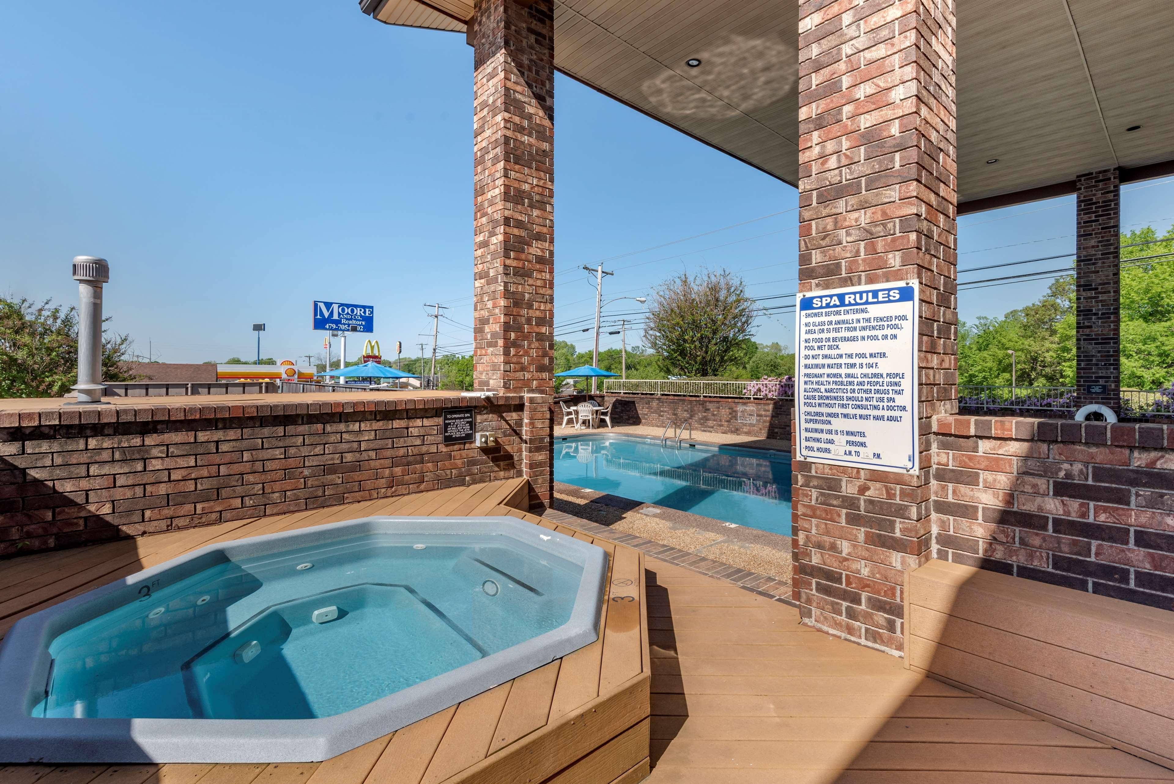 Best Western Sherwood Inn Clarksville Dış mekan fotoğraf