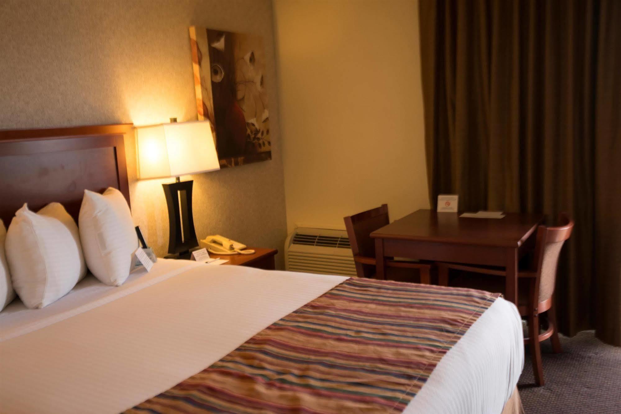 Best Western Sherwood Inn Clarksville Dış mekan fotoğraf